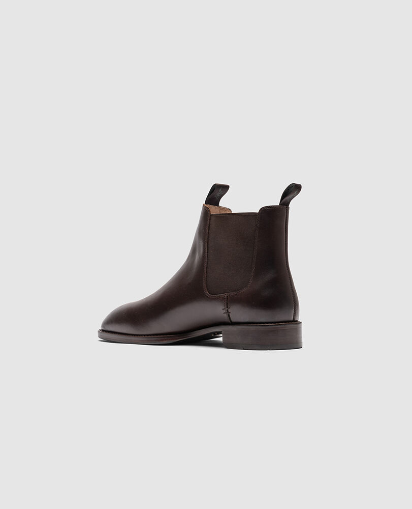 Farmlands Chelsea Boot, CHOCOLATE, Flat Lay