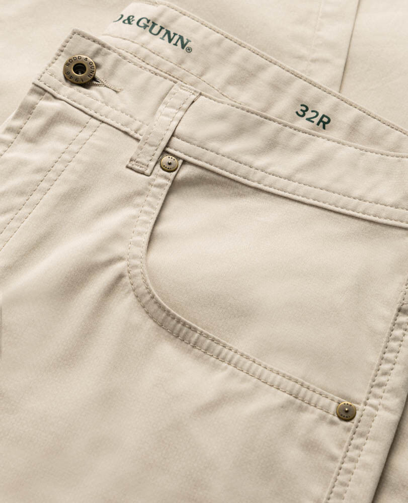 Broadway Street Relaxed Fit Jean, STONE