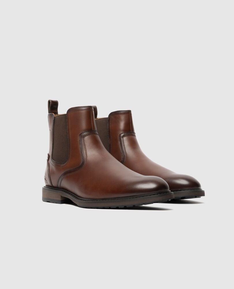 Dargaville Chelsea Boot, REDWOOD