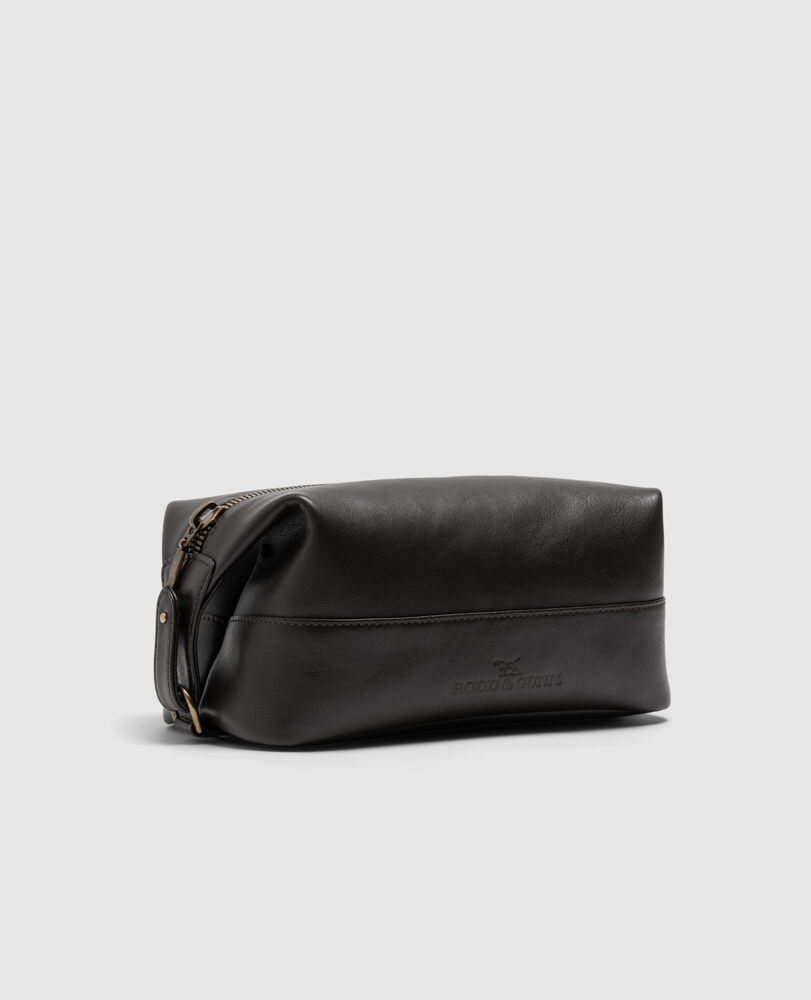 Kingston Shave Bag, CHOCOLATE, Off Front
