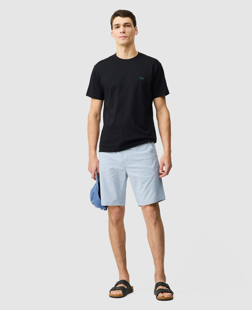 The Gunn Tee 2.0, LIQUORICE, Off Front