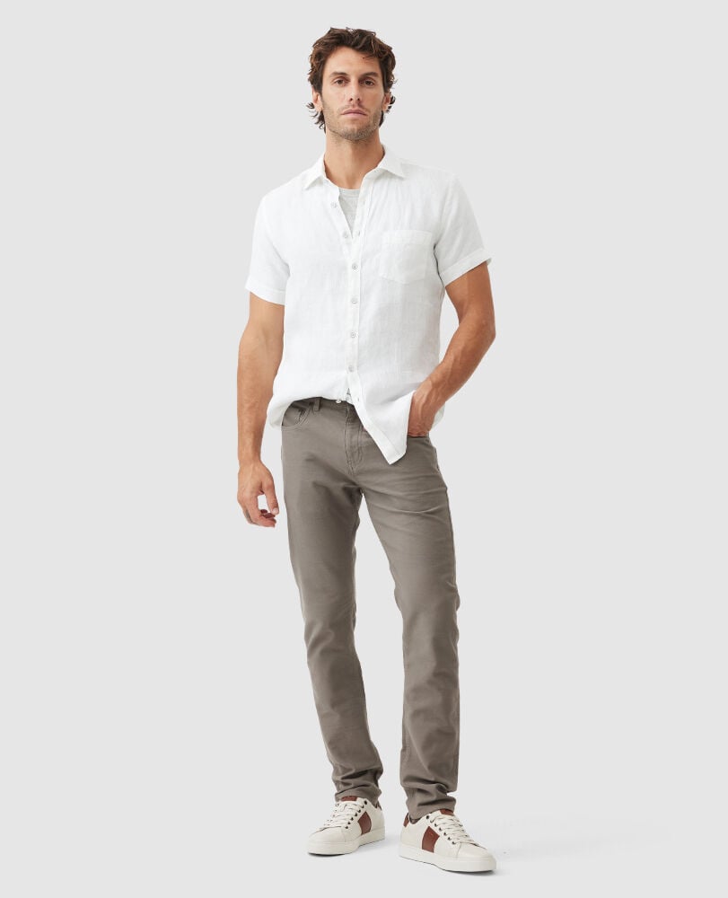 Motion Slim Fit Jean, PEBBLE, Off Front