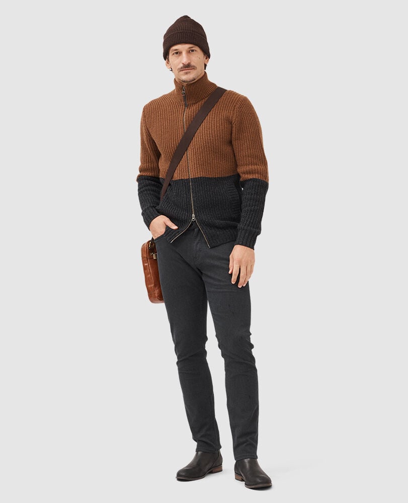 Domain Corner Knit, TOFFEE, Off Front