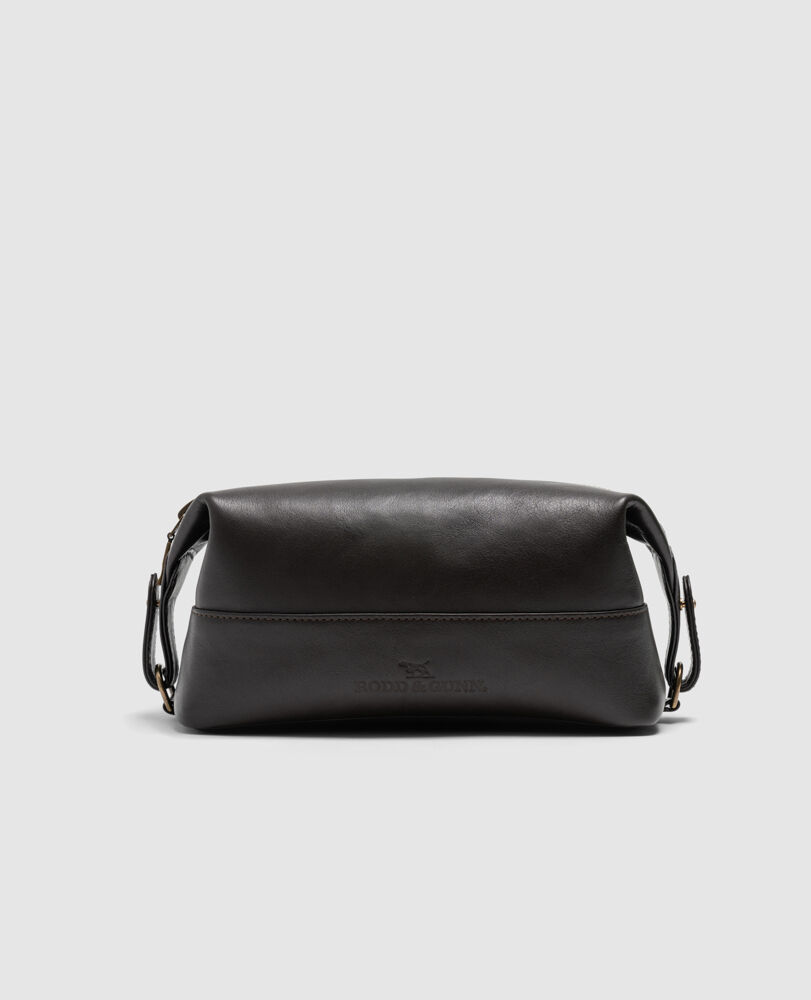 Kingston Shave Bag, CHOCOLATE, Front