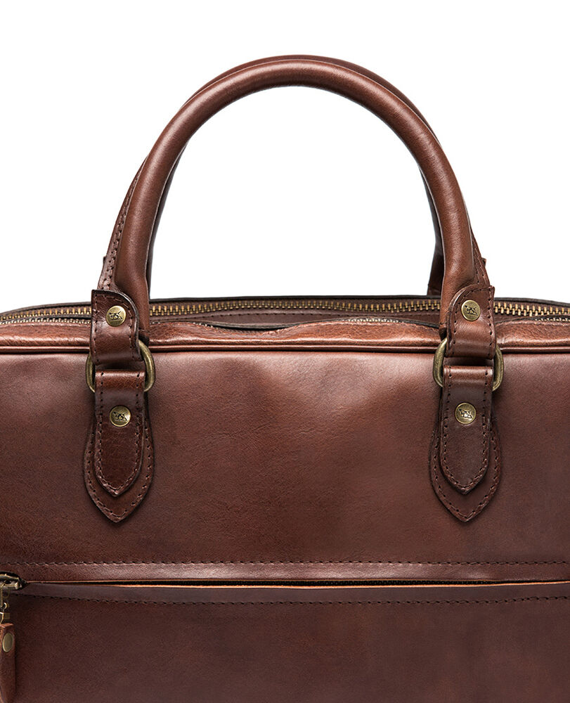 Britomart Laptop Bag, MUD, Detail 2