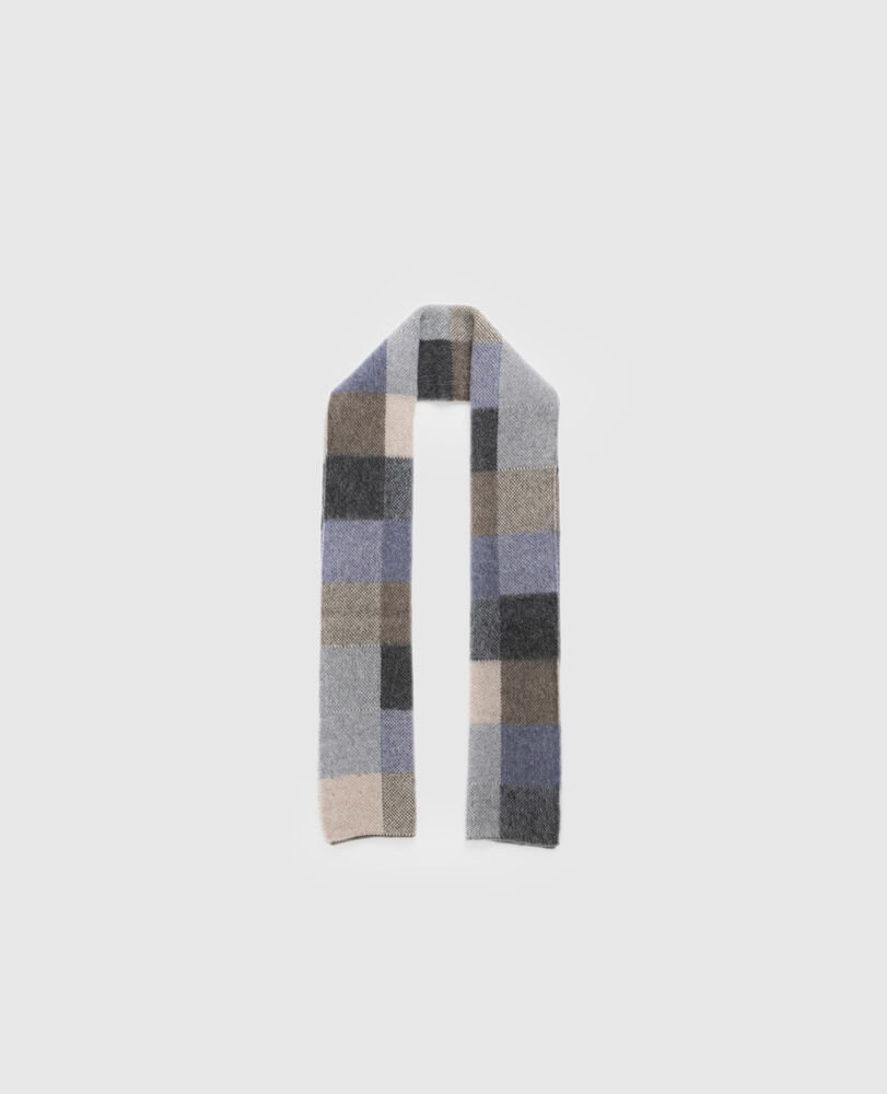 Greytown Scarf, MULTI, Off Front