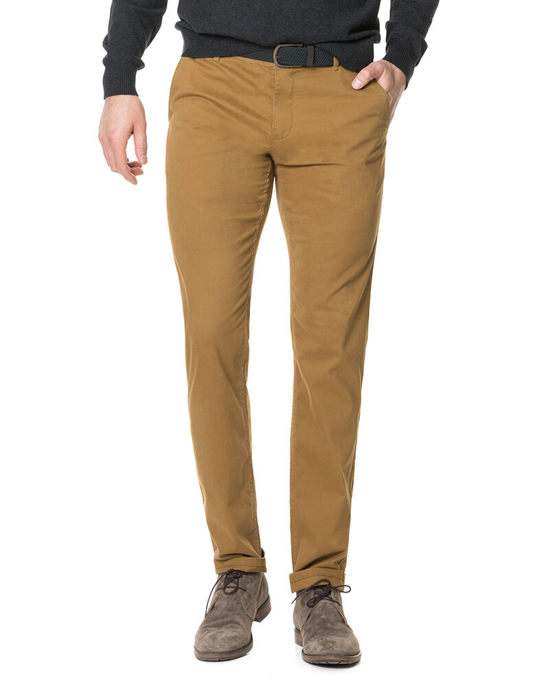 Thomas Road Chino Pant, MAPLE, Front