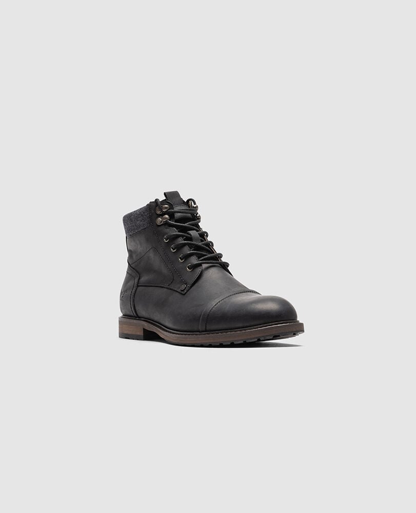 Dobson Cold Climate Military Boot · Onyx Wash, ONYX WASH, Off Front