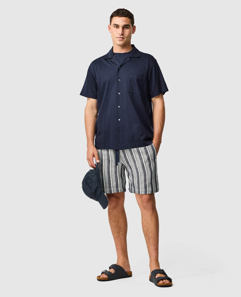 The Laurels Resort 7" Short, NAVY, Off Front