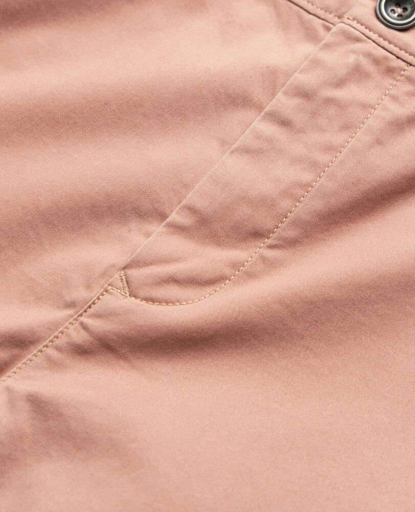 North Thames Sports 9" Short, CORAL, Detail 2