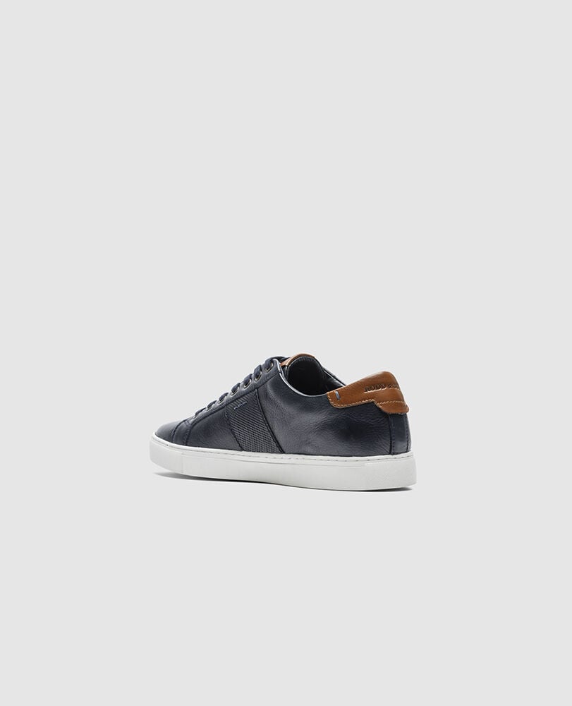 Endeavour Cruise Sneaker, NAVY, Flat Lay