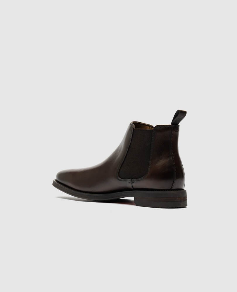 Russlands Chelsea Boot, CHOCOLATE, Flat Lay