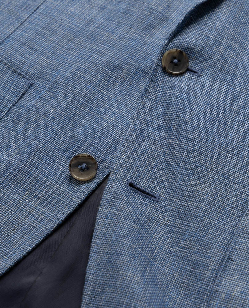 The Cascades Sports Fit Jacket, MARINA, Detail 2