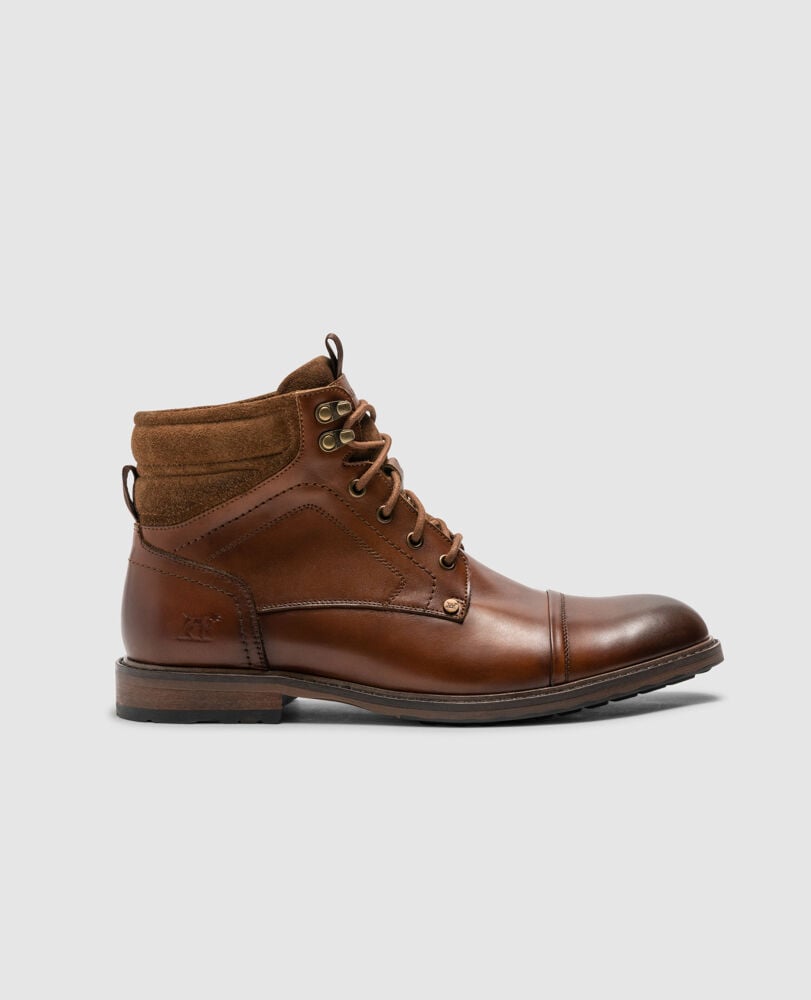 Dunedin Military Boot · Tan Burnish 40, TAN BURNISH, Front