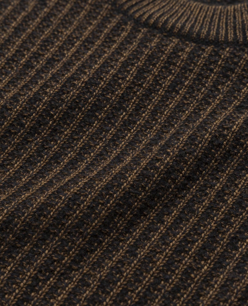 Mackinder Knit, BLACK SAND, Detail 2