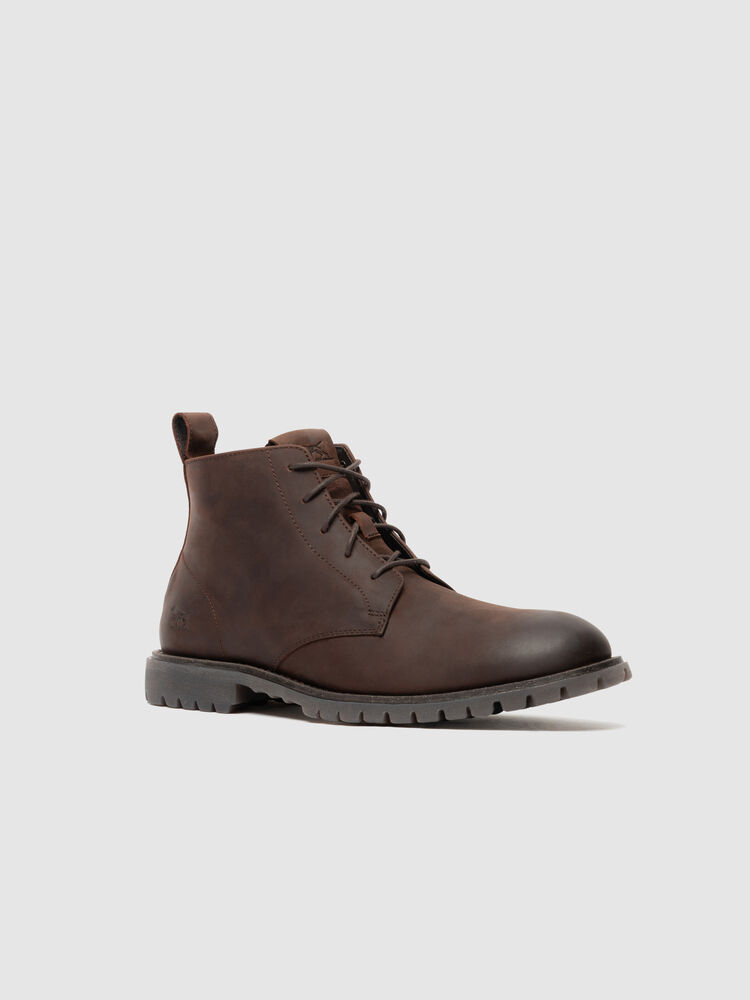 Clearview Chukka Boot, REDWOOD, Off Front