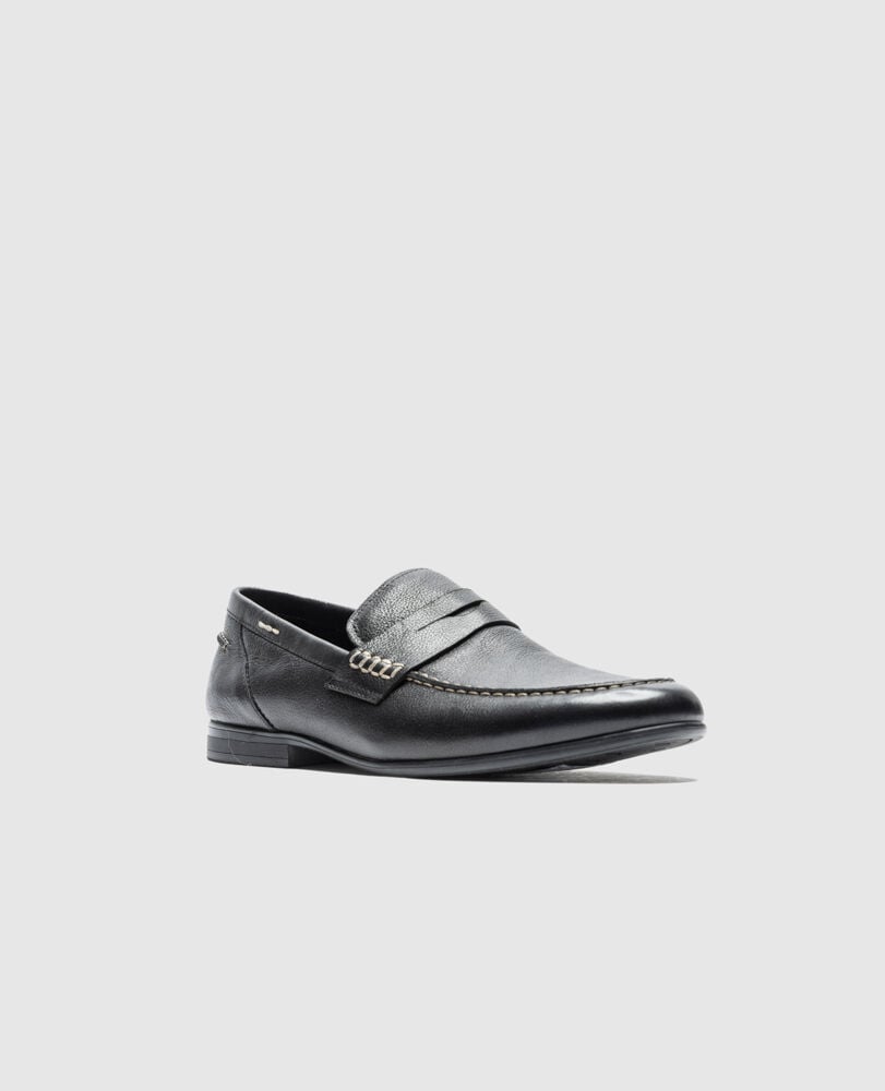 St James Loafer, NERO, Off Front