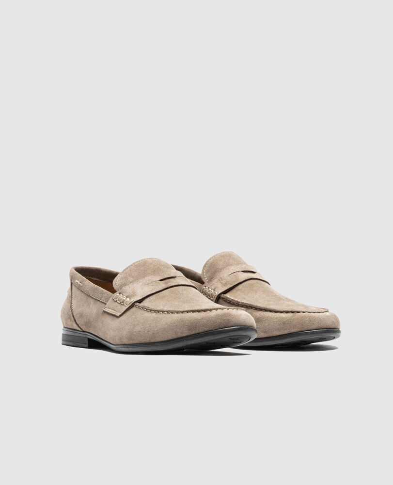 St James Loafer, SAND