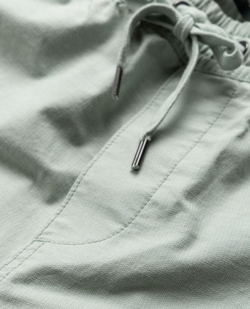 Gunn 7" Resort Short, SAGE, Detail 2