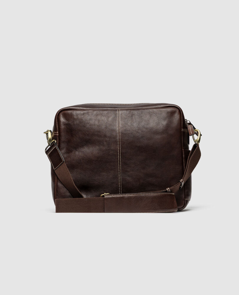Drury Messenger, CHOCOLAT, Flat Lay