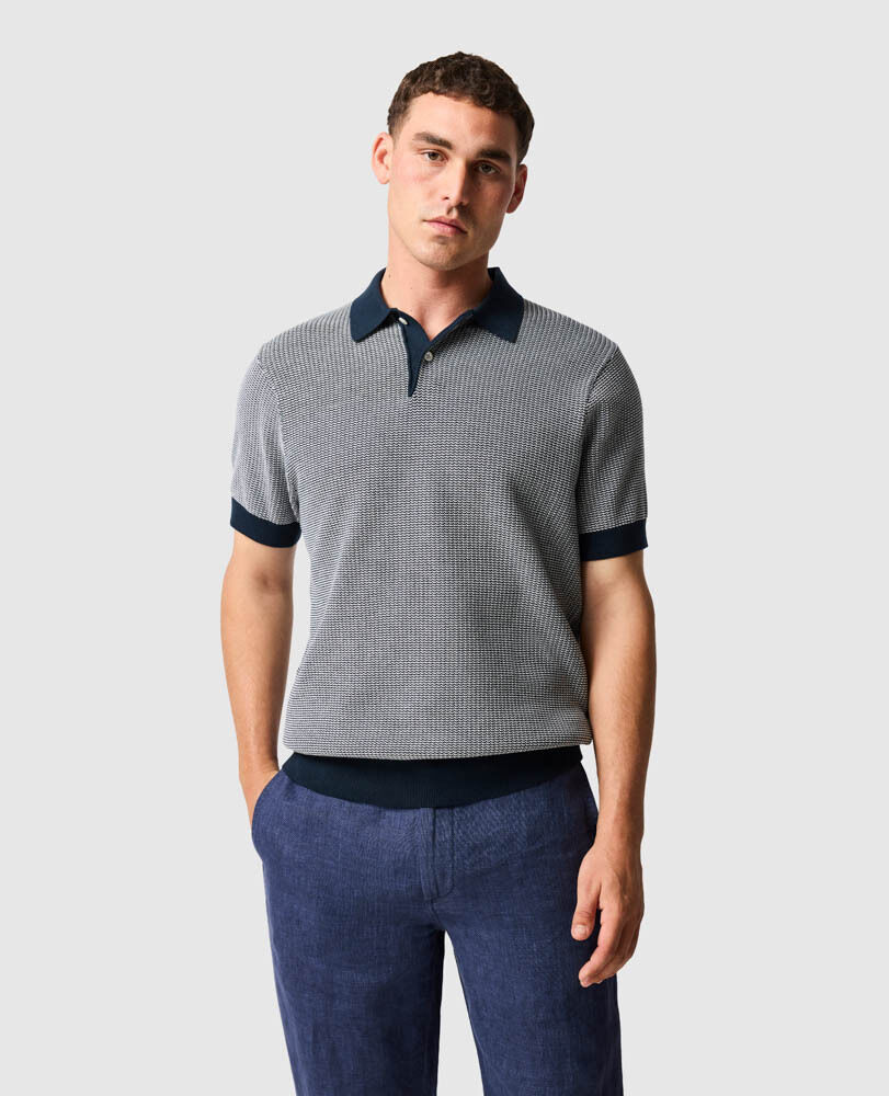 Nicholls Strick, MITTERNACHT, Front