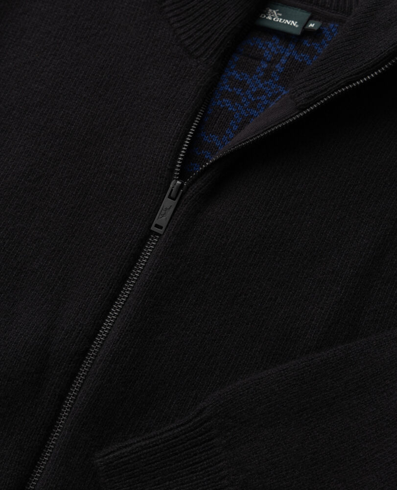 The Lakes Knit, NOIR, Flat Lay