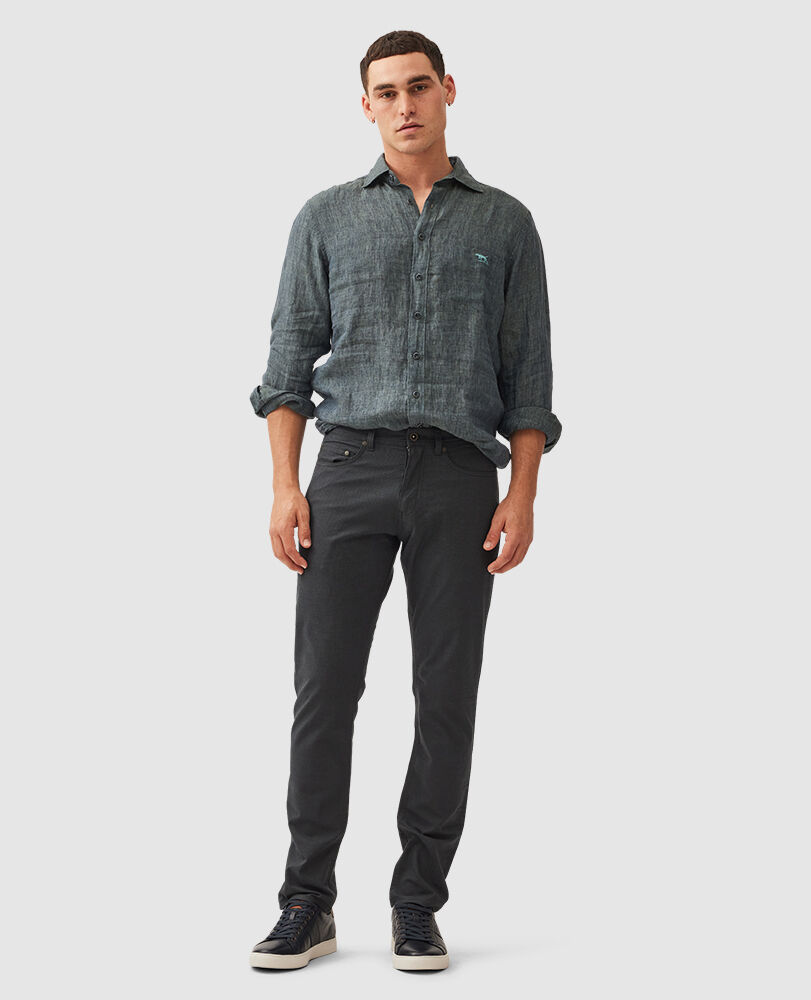 Jean droit Gunn, GRANITE, Off Front