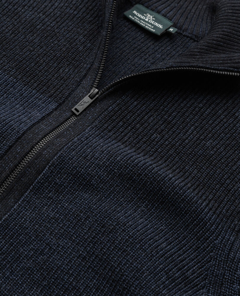 Newall Knit, SONNENFINSTERNIS, Detail 2