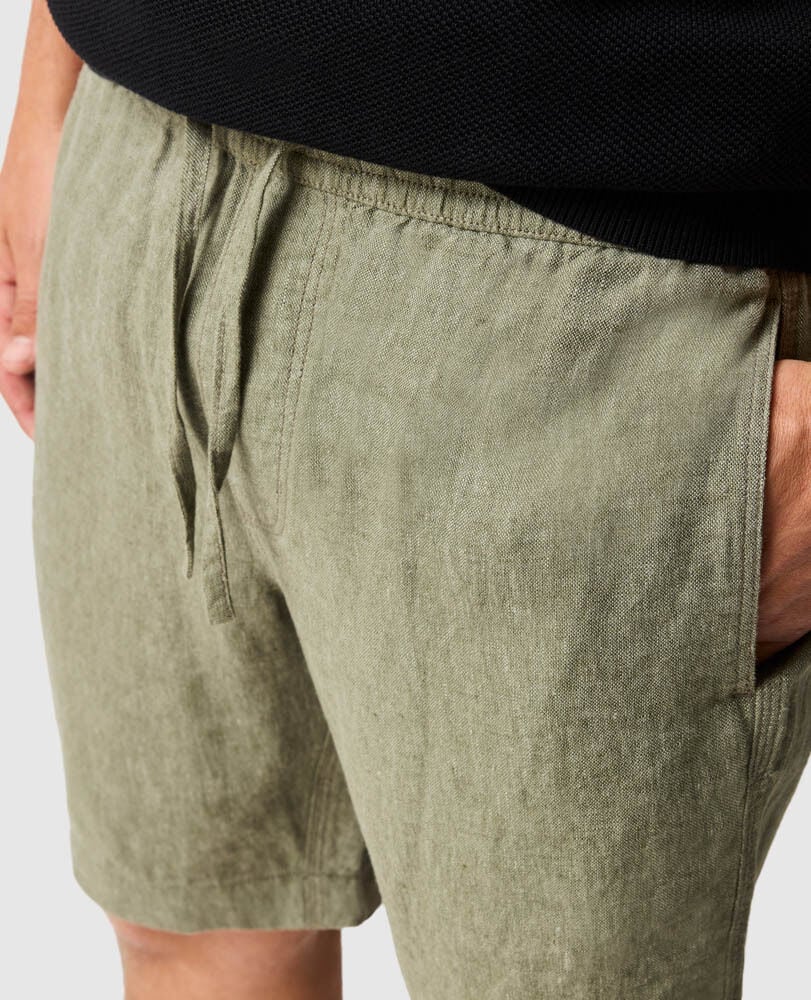 Linen 9" Resort Short, KELP, Flat Lay