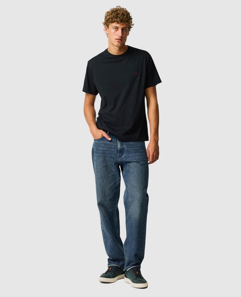 The Gunn Sports Fit Tee 2.0, EBONY, Off Front