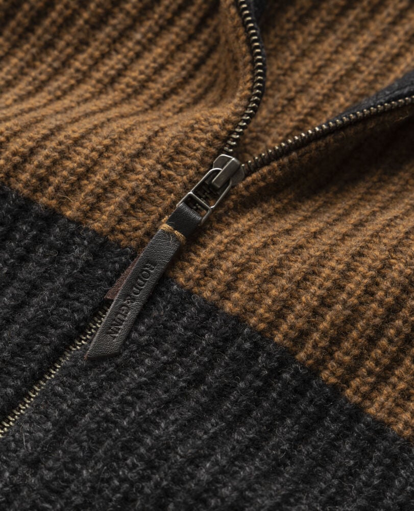 Domain Corner Knit, TOFFEE, Detail 2