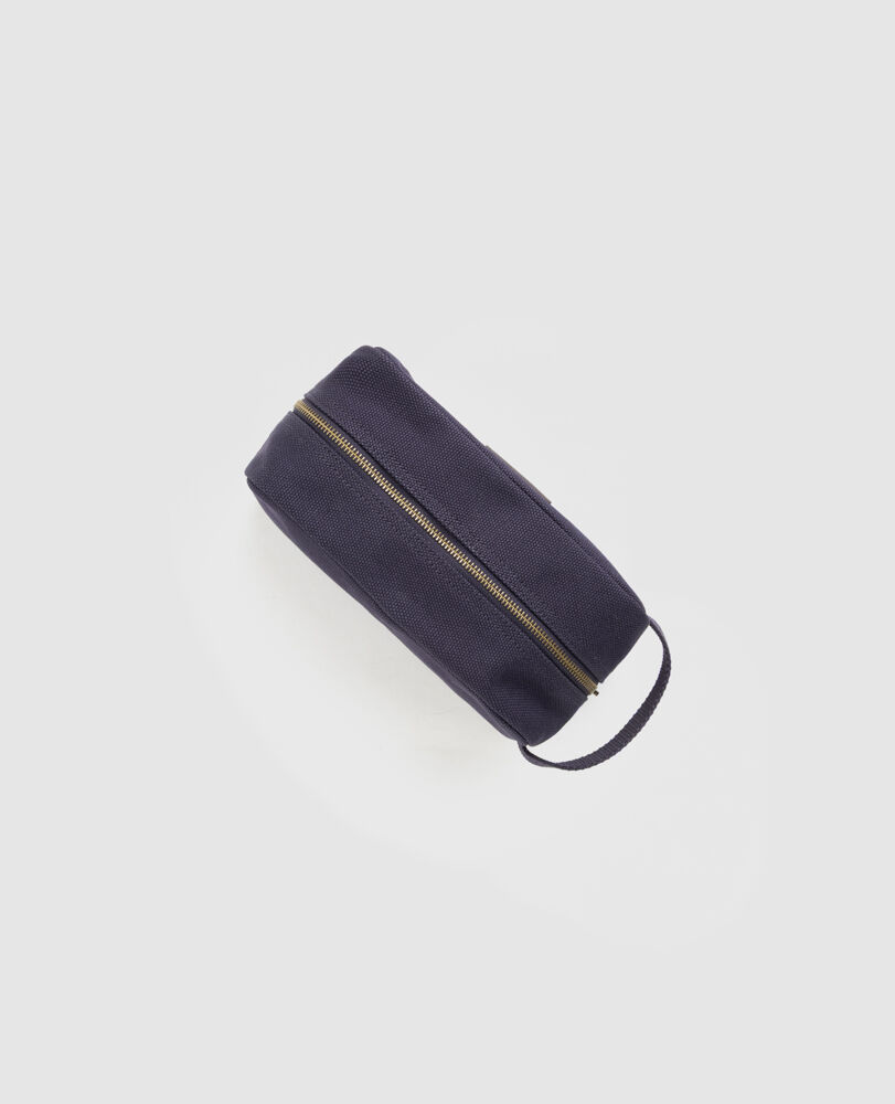 Ponsonby Wash Bag, NAVY, Flat Lay