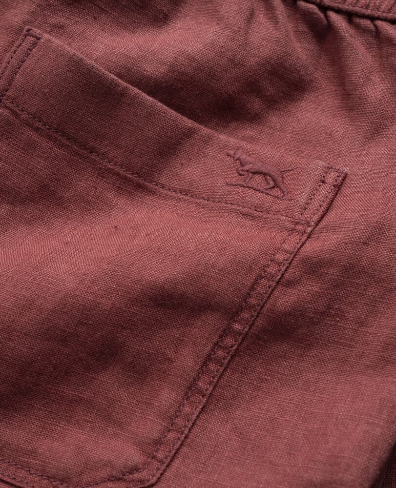 Linen 9" Resort Short, BERRY, Detail 3
