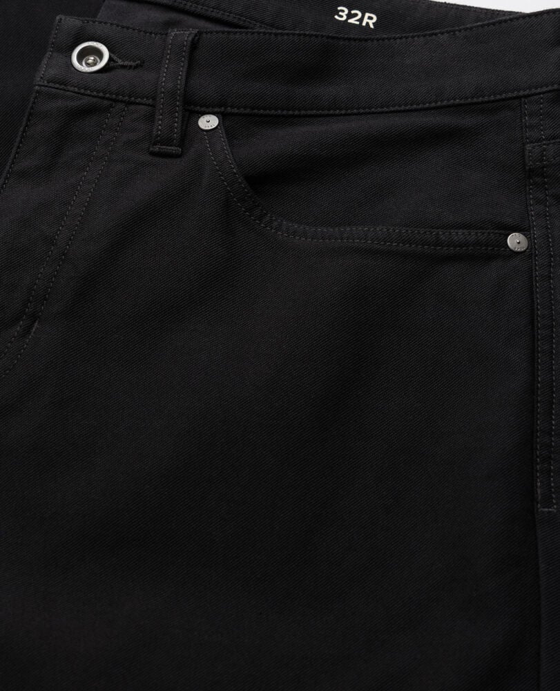 Motion 2 Straight Jean, ONYX