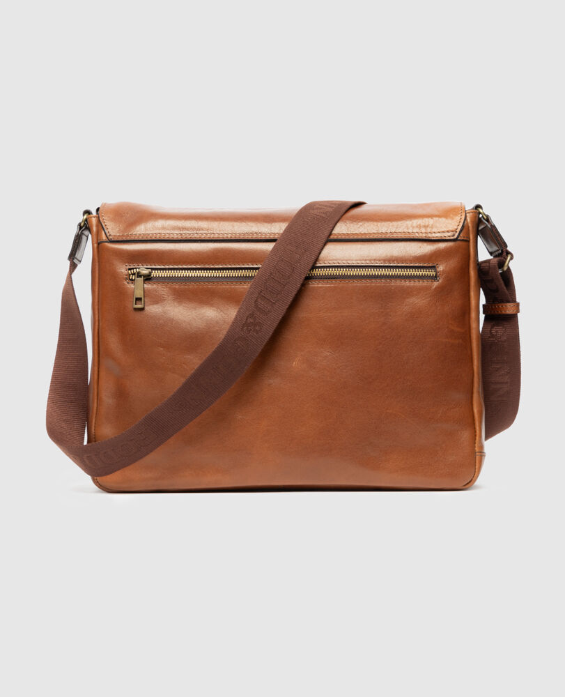 Cambridge Messenger Satchel, COGNAC, Flat Lay