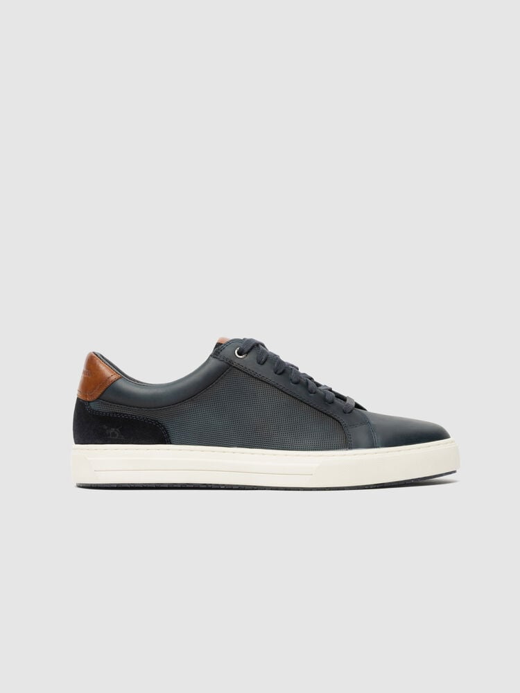 Transit Sneaker &middot; Sea 40, SEA, Front