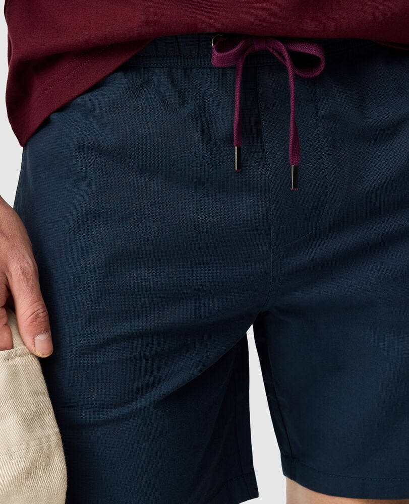 Gunn 7" Resort Short, NAVY, Detail 3