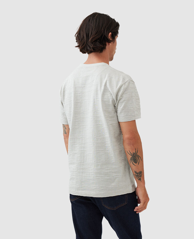 T-shirt coupe sportive Leith Valley , PIERRE, Flat Lay