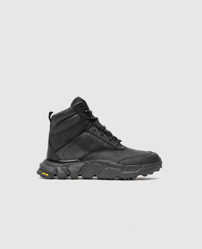 Remarkables Vibram Boot, ONYX, Front