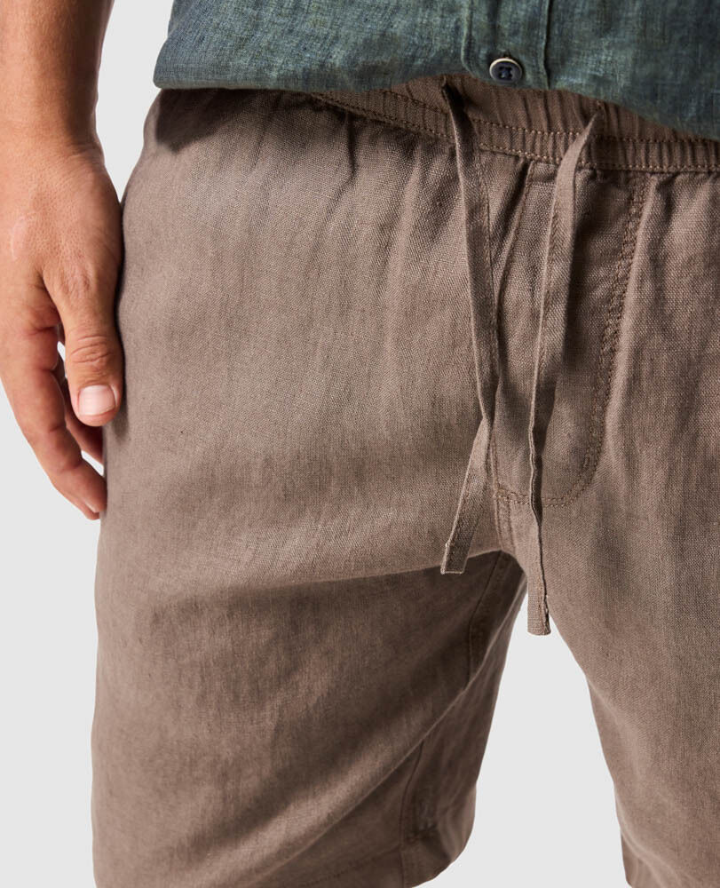 Linen 9" Resort Short, DRIFTWOOD, Flat Lay