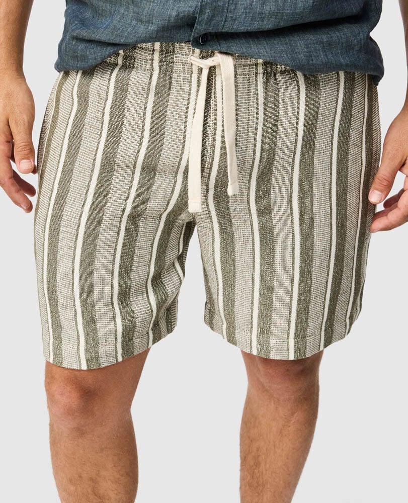 The Laurels Resort 7" Short, SAGE, Detail 3