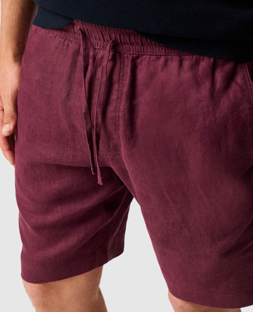Linen 9" Resort Short, OXBLOOD, Back