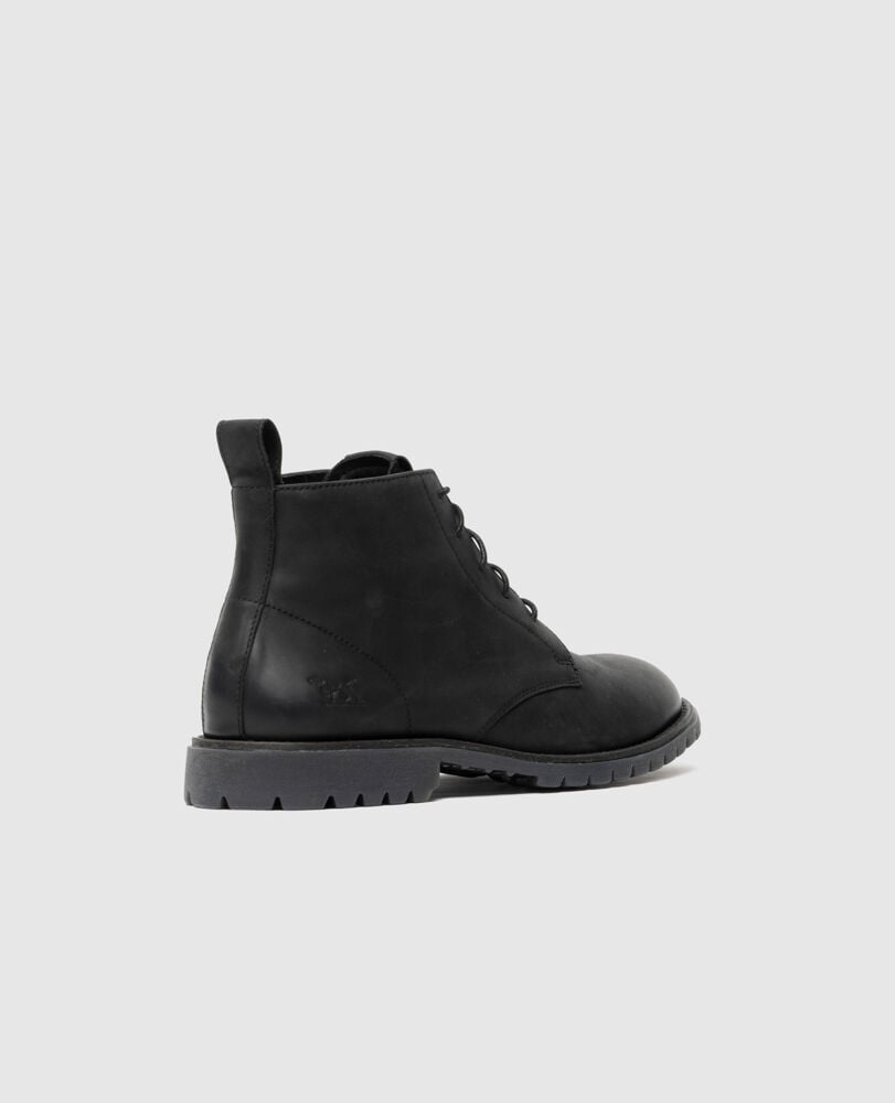 Clearview Chukka Boot, ONYX, Back