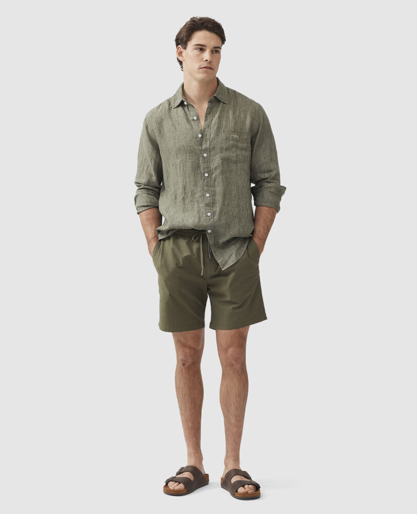 Gunn 7" Resort Short, MOSS, Off Front