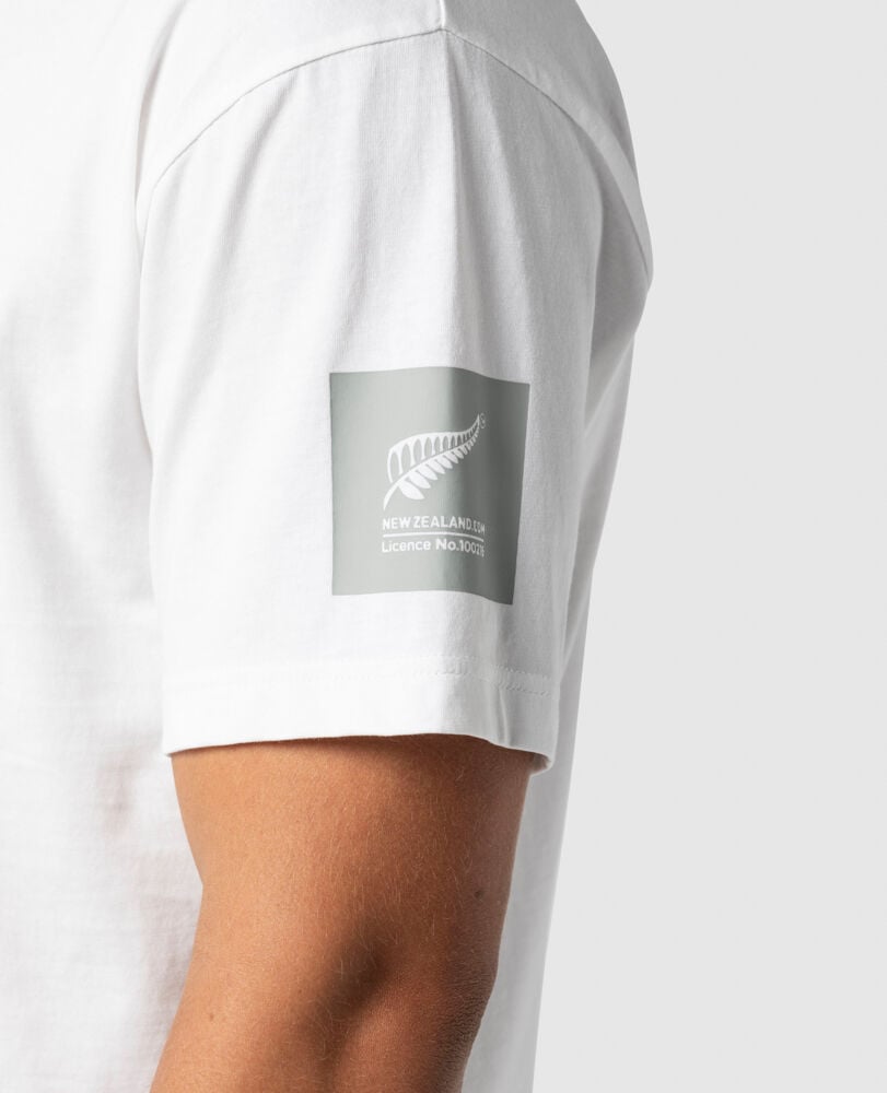 Nimbus Flocked Tee, SNOW, Flat Lay