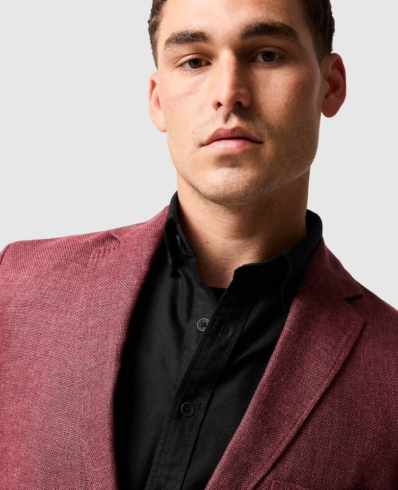 The Cascades Sports Fit Jacket, OXBLOOD, Detail 2