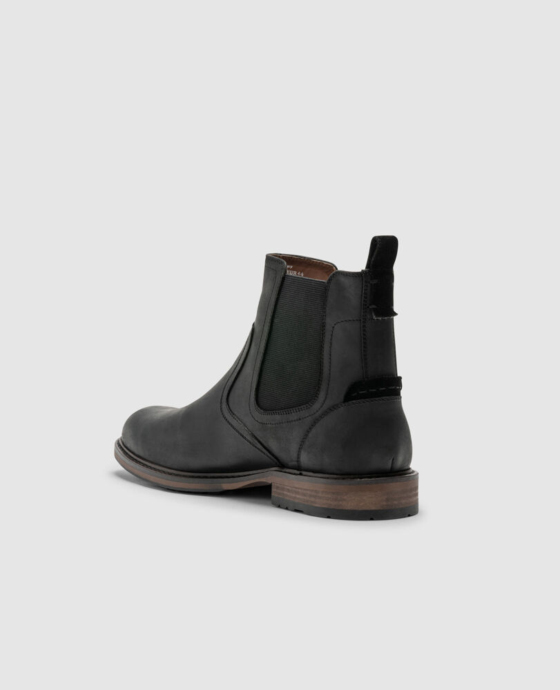 Dargaville Chelsea Boots, ONYX, Flat Lay